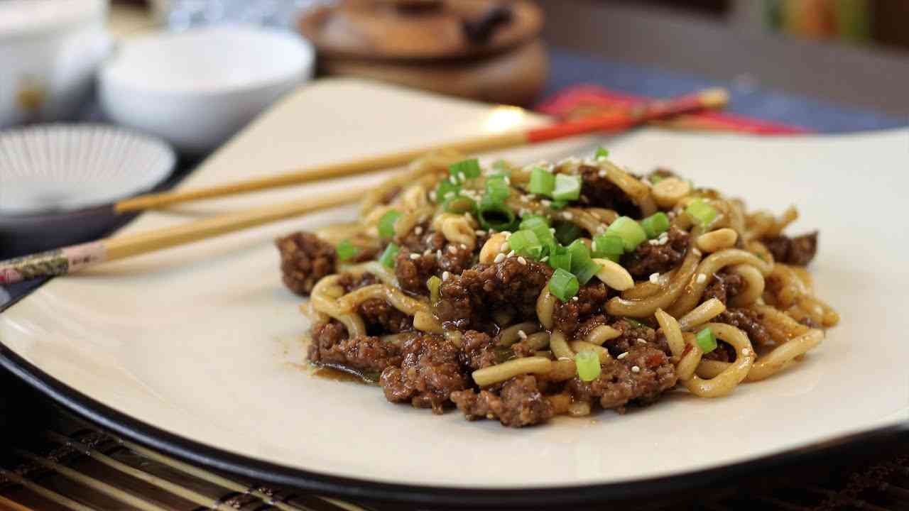 Easy Mongolian Ground Beef Noodles (30-Minute Dinner) - Beef